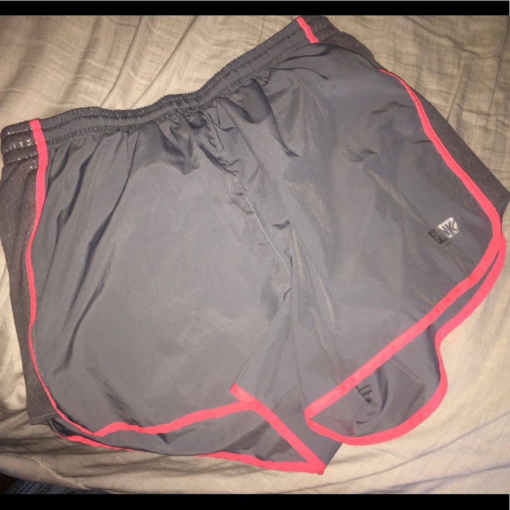 VS shorts